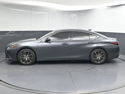 Used 2022 Lexus ES 350 w/ Premium Package image 5