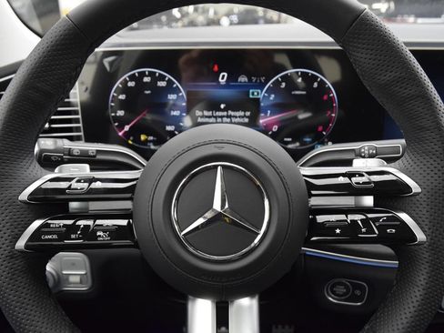 New 2026 Mercedes-Benz GLS 450 4MATIC image 24