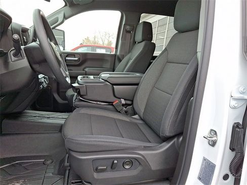 New 2026 Chevrolet Silverado 2500 Custom w/ Custom Convenience Package image 9