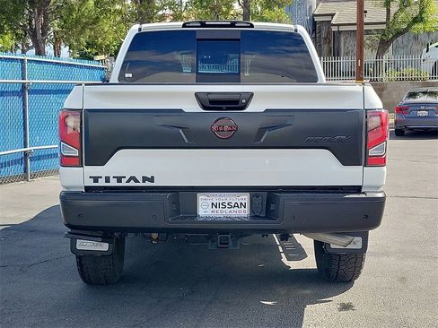 Used 2023 Nissan Titan PRO-4X w/ Pro-4x Convenience Package image 34
