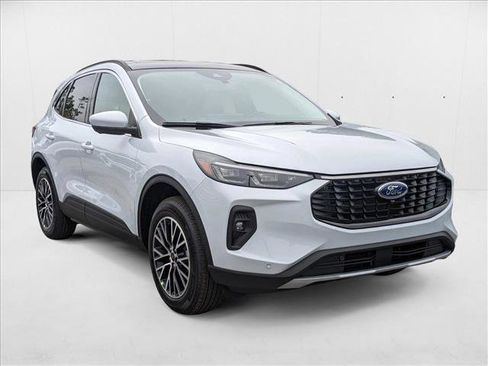 New 2025 Ford Escape SE w/ PHEV Premium Package image 6
