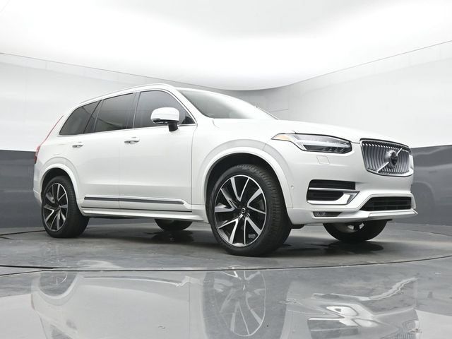 Used 2023 Volvo XC90 B6 Plus w/ Protection Package Premier AWD/4WD image 10
