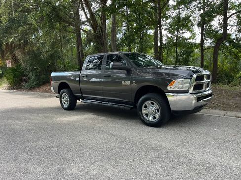 Used 2018 RAM 3500 Tradesman w/ Chrome Appearance Group AWD/4WD image 2