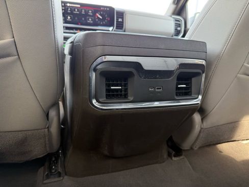 Used 2023 GMC Sierra 1500 SLT w/ SLT Premium Package image 27