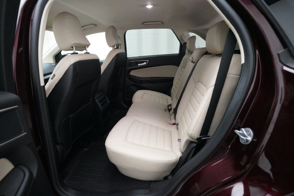 Used 2024 Ford Edge SEL w/ Convenience Package AWD/4WD image 16