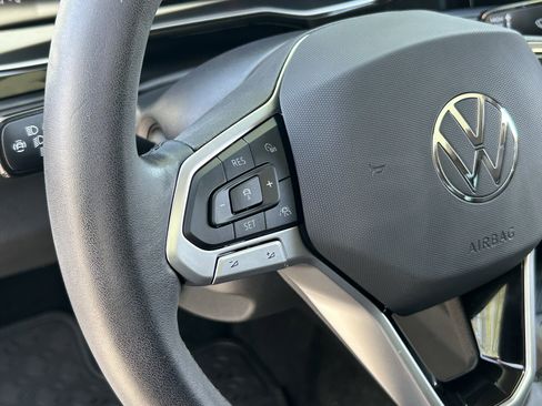 Used 2024 Volkswagen Jetta SE FWD image 26