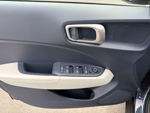 New 2026 Hyundai Venue SEL FWD image 11