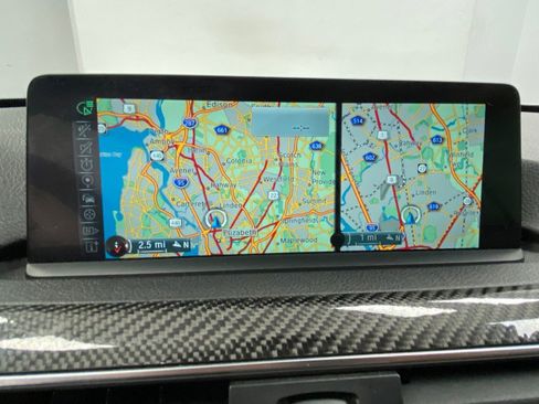 Used 2016 BMW M4 Convertible RWD image 40