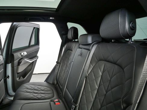 Used 2026 BMW X5 xDrive40i w/ M Sport Package AWD/4WD image 19