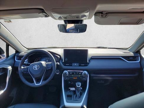 Used 2025 Toyota RAV4 XLE Premium image 17