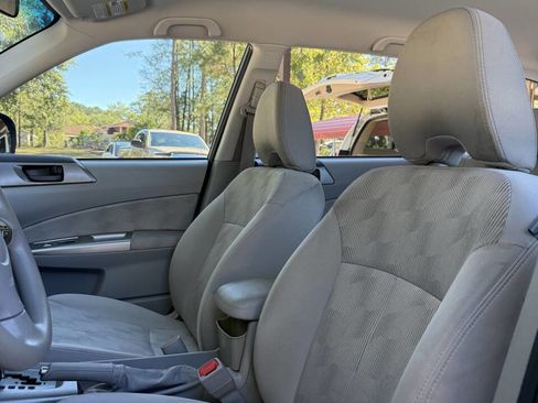 Used 2010 Subaru Forester 2.5X image 13