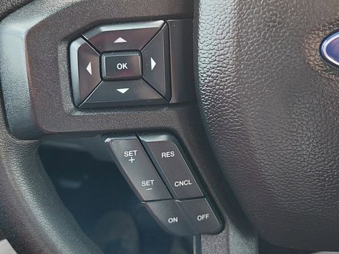 Used 2017 Ford F250 XL w/ STX Appearance Package image 11