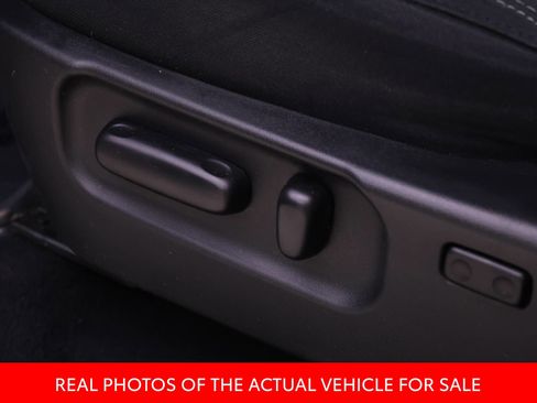 Certified 2023 Toyota Tacoma TRD Off-Road image 15