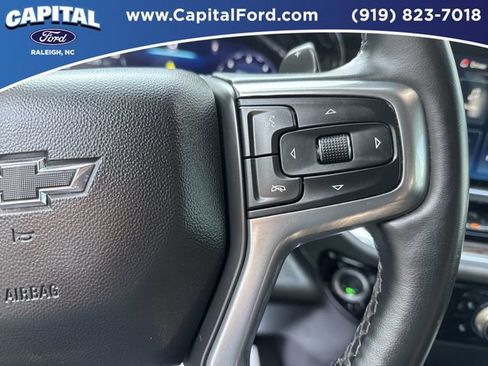 Used 2025 Chevrolet Silverado 1500 LT Trail Boss AWD/4WD image 23