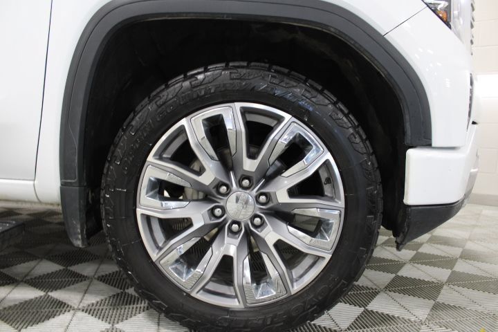 Used 2023 GMC Sierra 1500 Denali w/ Denali Reserve Package AWD/4WD image 48