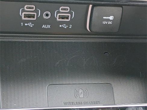 New 2025 Jeep Grand Cherokee Altitude image 23