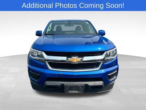 Used 2018 Chevrolet Colorado W/T w/ WT Convenience Package AWD/4WD image 2