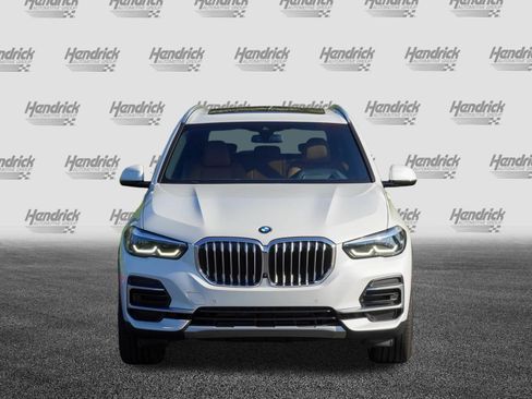 Used 2023 BMW X5 xDrive40i w/ Premium Package AWD/4WD image 3