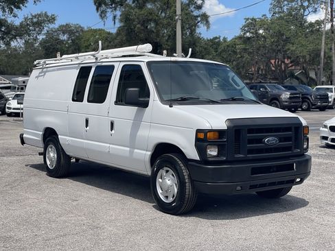Used 2009 Ford E-250 and Econoline 250 Extended RWD image 20