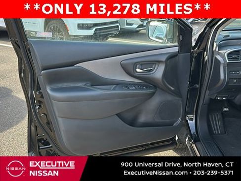Certified 2024 Nissan Murano SV w/ SV Midnight Edition Package image 8