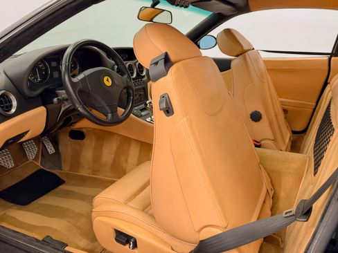 Used 1998 Ferrari 550 Maranello Coupe RWD image 26