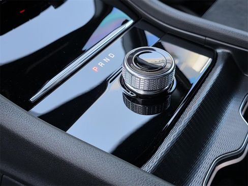 New 2025 Jeep Grand Cherokee Altitude image 23