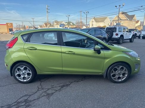 Used 2011 Ford Fiesta SES w/ 301A Rapid Spec Order Code image 5