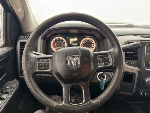 Used 2017 RAM 2500 Tradesman w/ Chrome Appearance Group image 16