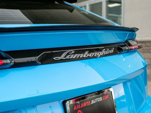 Used 2023 Lamborghini Urus Performante image 18