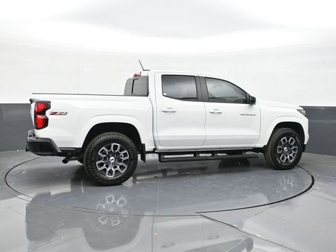 New 2025 Chevrolet Colorado Z71 w/ Technology Package image 16