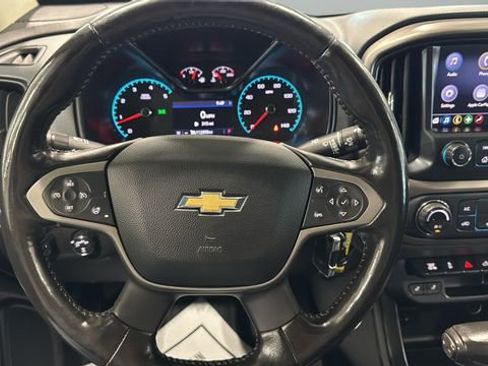 Used 2020 Chevrolet Colorado Z71 image 32