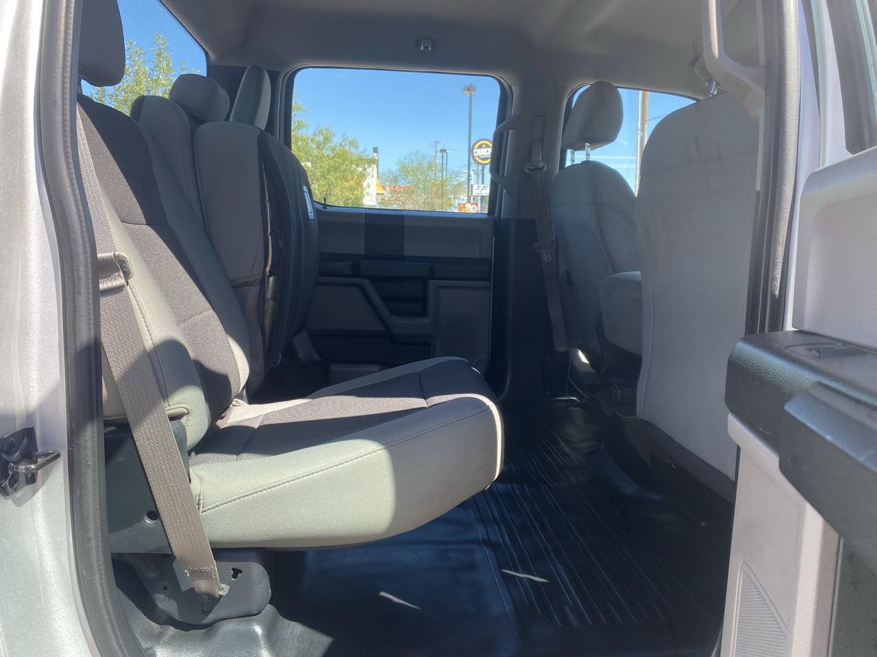 Used 2017 Ford F150 XL w/ Equipment Group 101A Mid RWD image 9