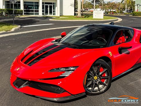 Used 2023 Ferrari SF90 Stradale image 11