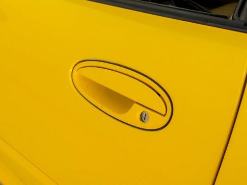 Used 2004 Chevrolet Corvette AUTOMATIC LEATHER SEATS BOSE S w/ Preferred Equipment Group image 29