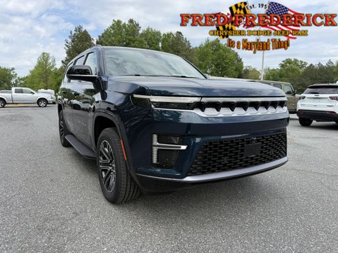 New 2026 Jeep Grand Wagoneer 4WD image 1