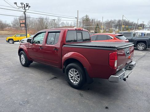 Used 2014 Nissan Frontier SV w/ SV Value Truck Package AWD/4WD image 4