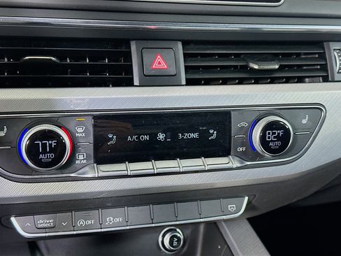 Used 2017 Audi A4 2.0T Premium image 24