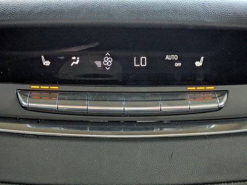 Used 2022 Cadillac Escalade Sport w/ Touring Package image 18