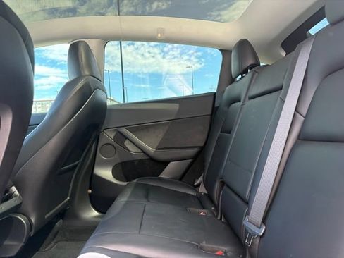 Used 2023 Tesla Model Y Performance AWD/4WD image 20