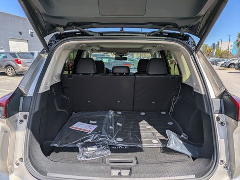 New 2026 Nissan Rogue Platinum w/ Platinum Premium Package AWD/4WD image 27