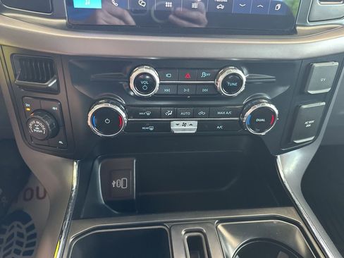 Used 2025 Ford F150 XLT w/ Equipment Group 301A Standard AWD/4WD image 16