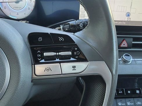Used 2023 Hyundai Elantra SEL w/ Convenience Package FWD image 41