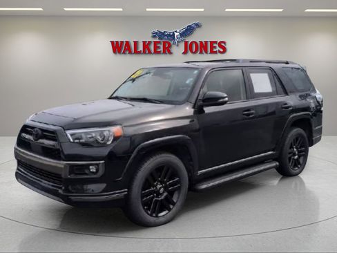 Used 2021 Toyota 4Runner Nightshade image 9