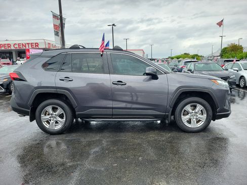 Used 2024 Toyota RAV4 XLE FWD image 13