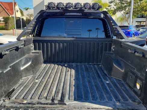 Used 2023 Toyota Tacoma TRD Off-Road image 8