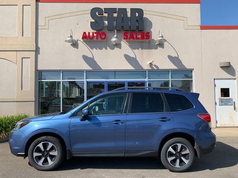 Used 2017 Subaru Forester 2.5i Limited AWD/4WD image 4