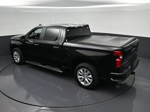 Used 2022 Chevrolet Silverado 1500 Custom w/ Safety Confidence Package RWD image 16