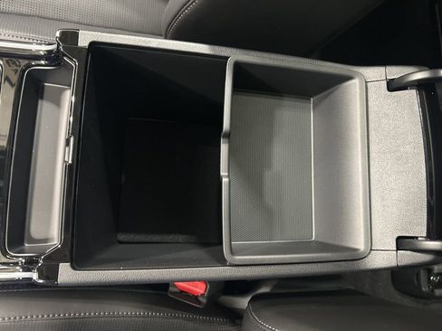 New 2025 Kia Sorento SX image 25