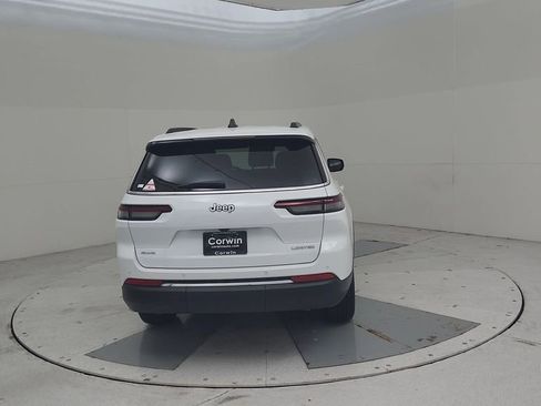 New 2025 Jeep Grand Cherokee L Limited w/ Trailer Tow Package image 13