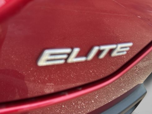 Certified 2025 Honda Pilot Elite image 36